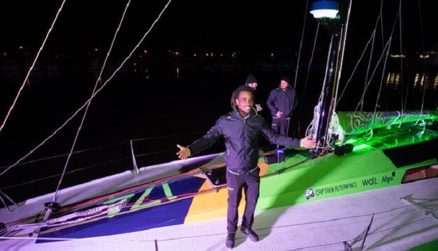 Route du Rhum : le guadeloupéen Kéni Piperol traversera l’Atlantique à bord d’un bateau 100% recyclable