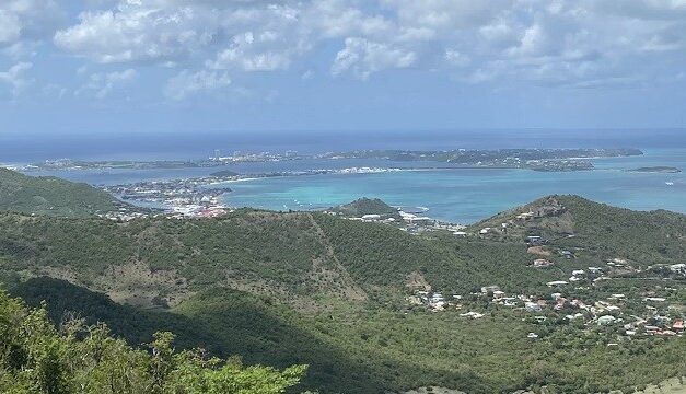 La croissance économique de Saint-Martin entravée par Irma et la crise sanitaire